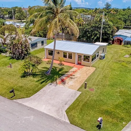 Villa Sunshine Escape